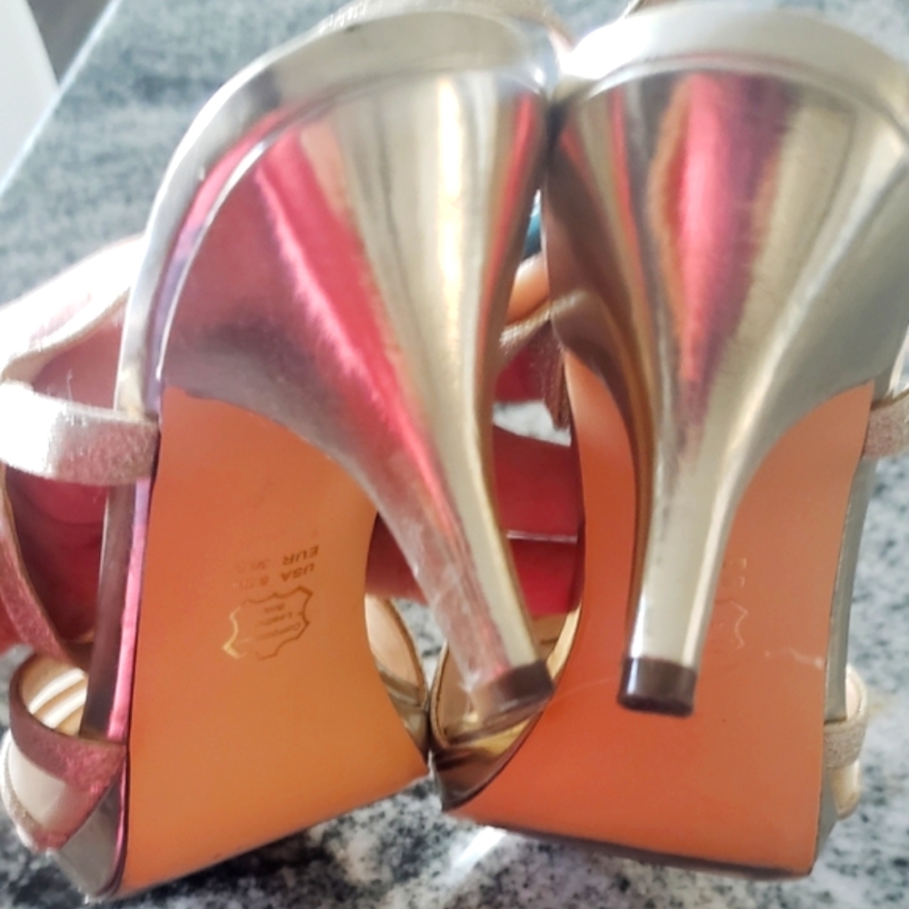 Sandals - Picture 3 of 3